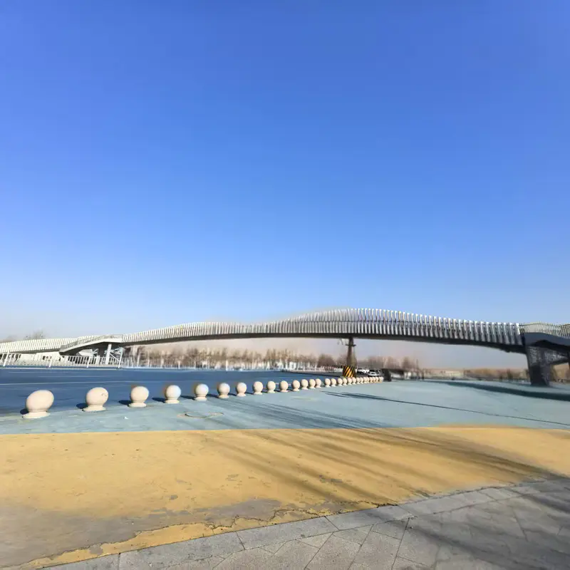Napa struktur baja digunakake kanggo jembatan mlaku?